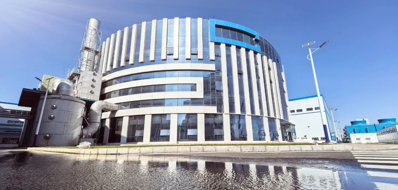 ·¢½Í³µ¼äÍâÁ¢Ãæ.jpg ·¢½Í³µ¼äÍâÁ¢Ãæ.jpg